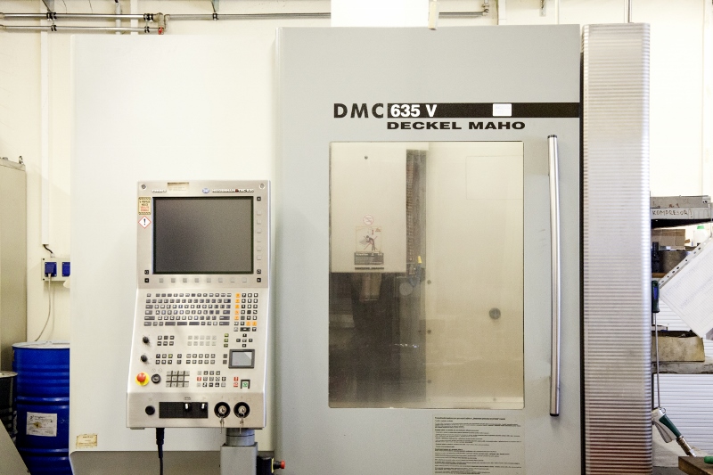 DECKEL MAHO DMC 635 V